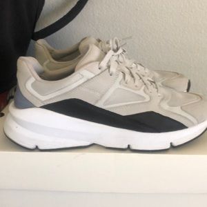 Worn Under Armour Forge 96